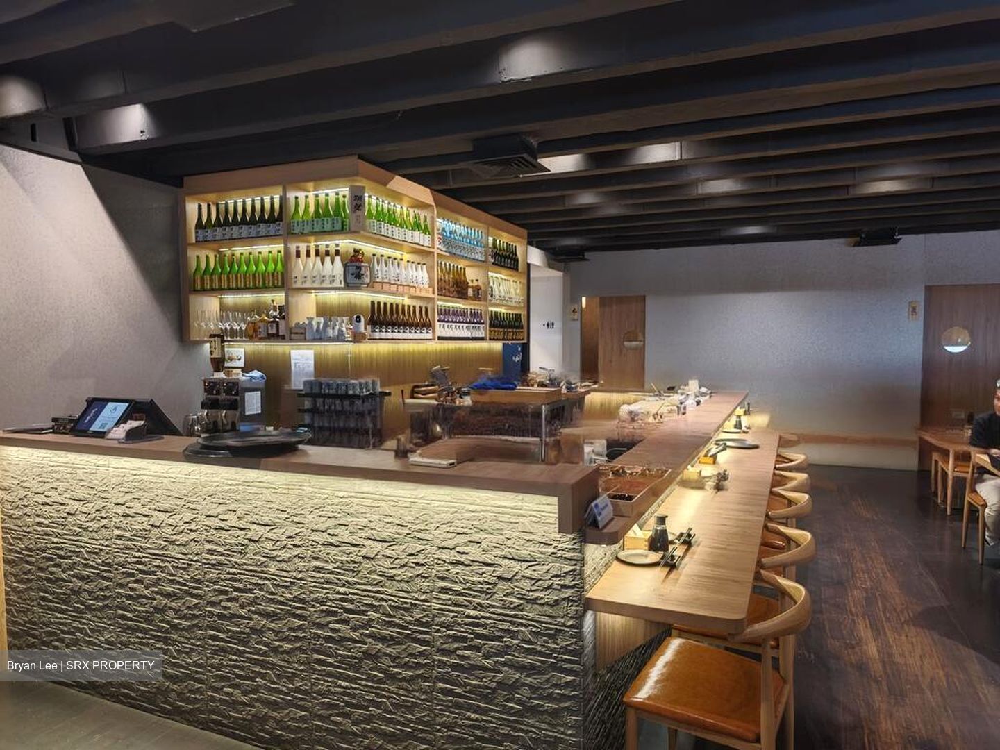 Midland House (D7), Retail #451318291